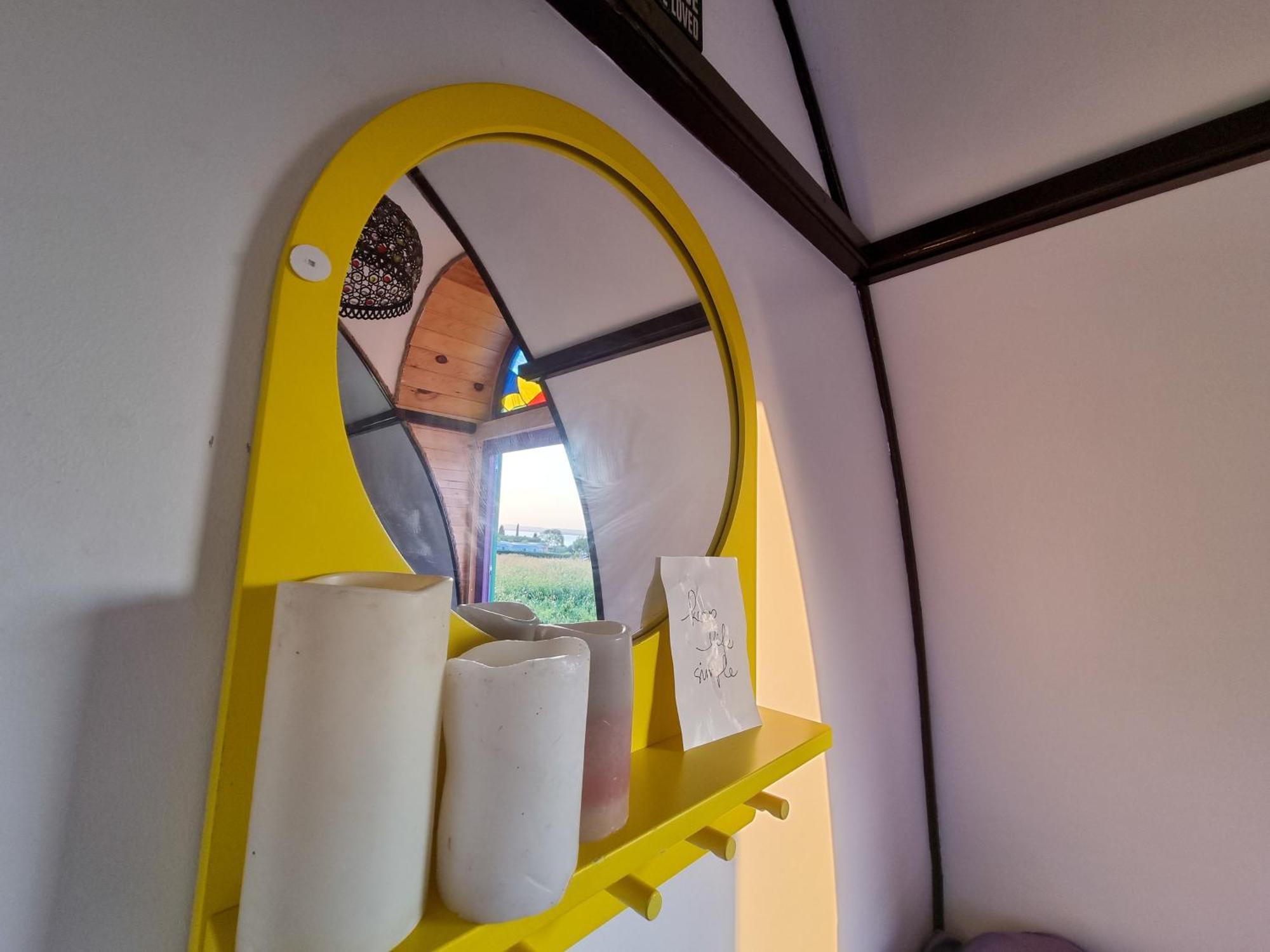 Central Tiny Houses 부쿠레슈티 외부 사진